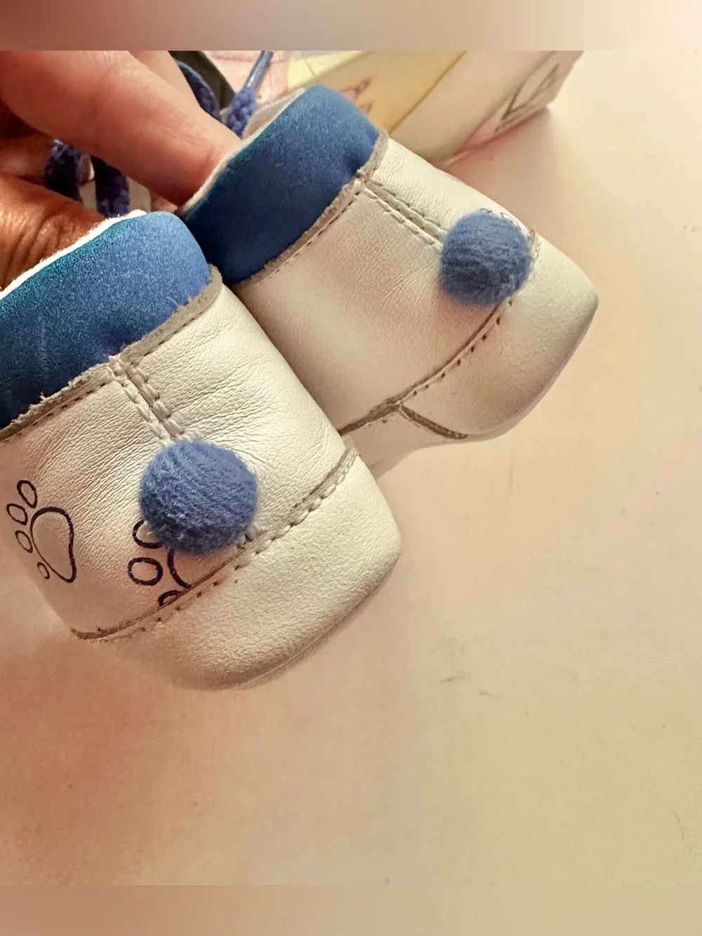 Vtg 90’s LA Gear Cradle Critters Size 1 Baby Shoes Soft Leather Blue Bear Boy